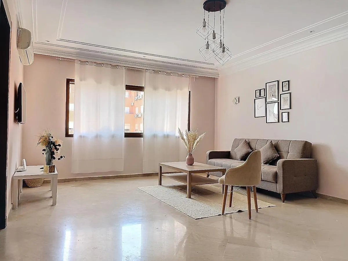 Cosy And Spacious Apartment In Gueliz location